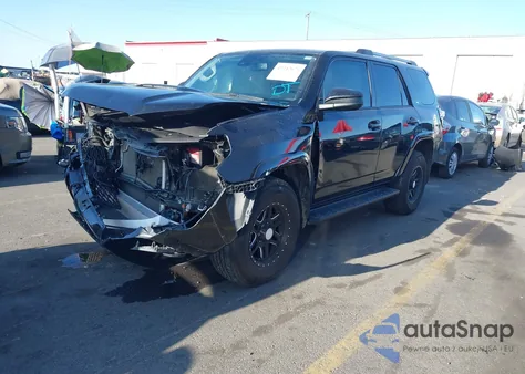 2022 Toyota 4Runner Sr5 из США, поврежденный, VIN JTEMU5JRXN6064997